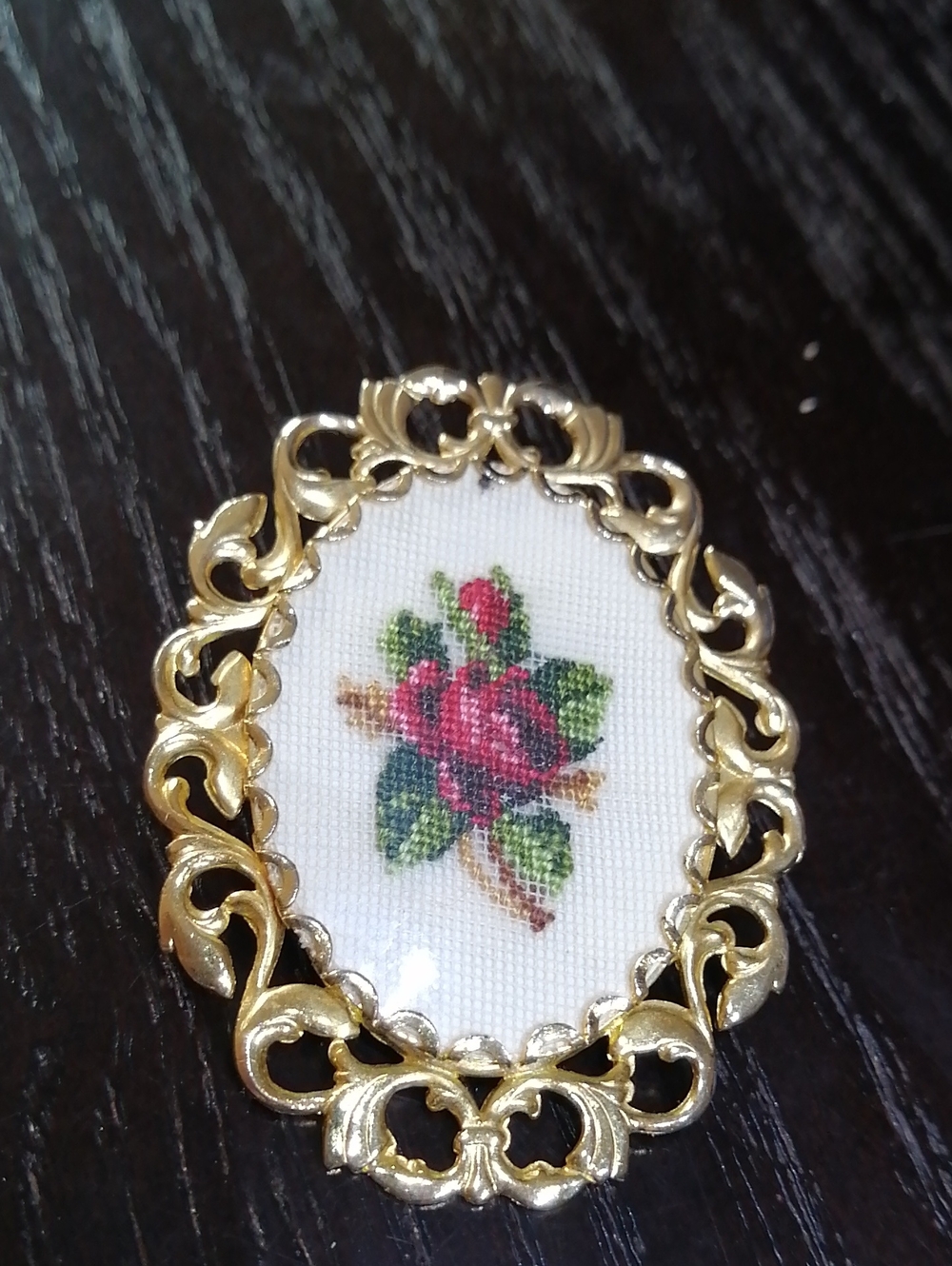 Petit Point Red Rise Gold Filigree Large Vintage Brooch